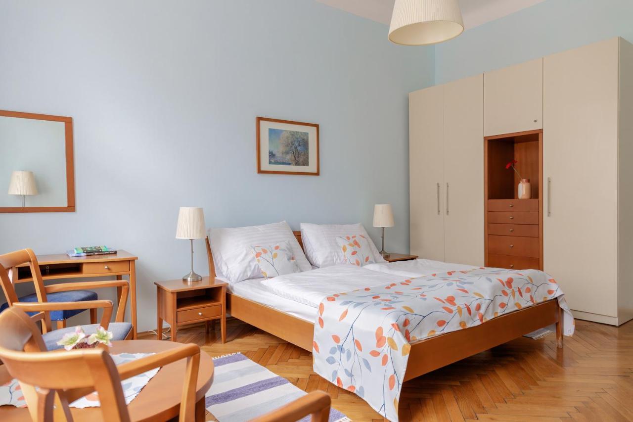 อพาร์ตโฮเทล ซิเบลิอุส Aparthotel ปราก ภายนอก รูปภาพ